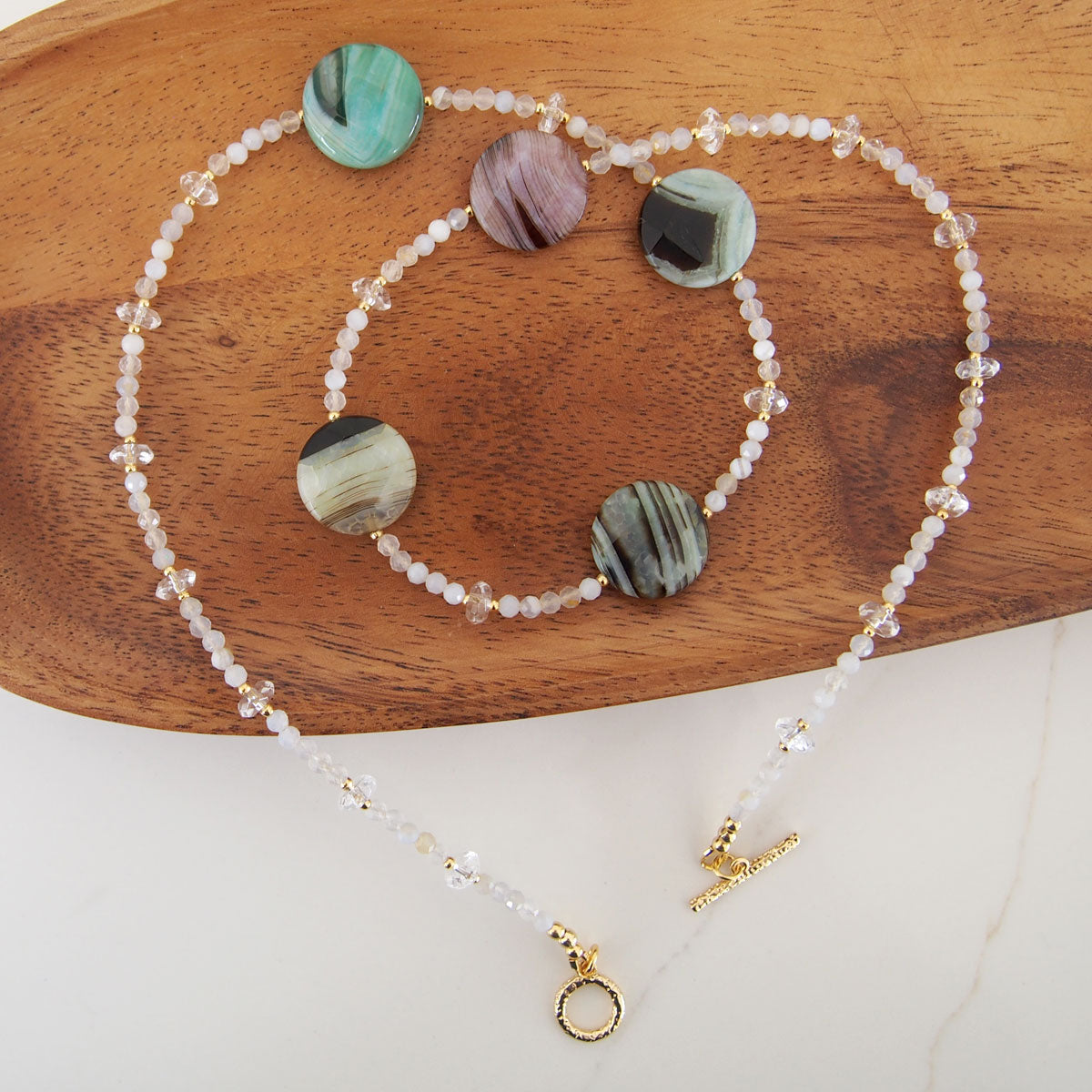 Agate, Rock Crystal Necklace-Light and shade