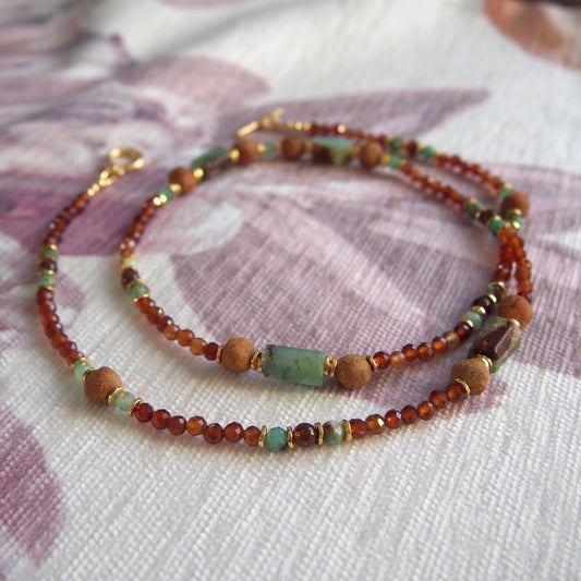 Common Opal(green), Amber(Raw crust), Chrysoprase, Garnet(orange) Necklace–Buds