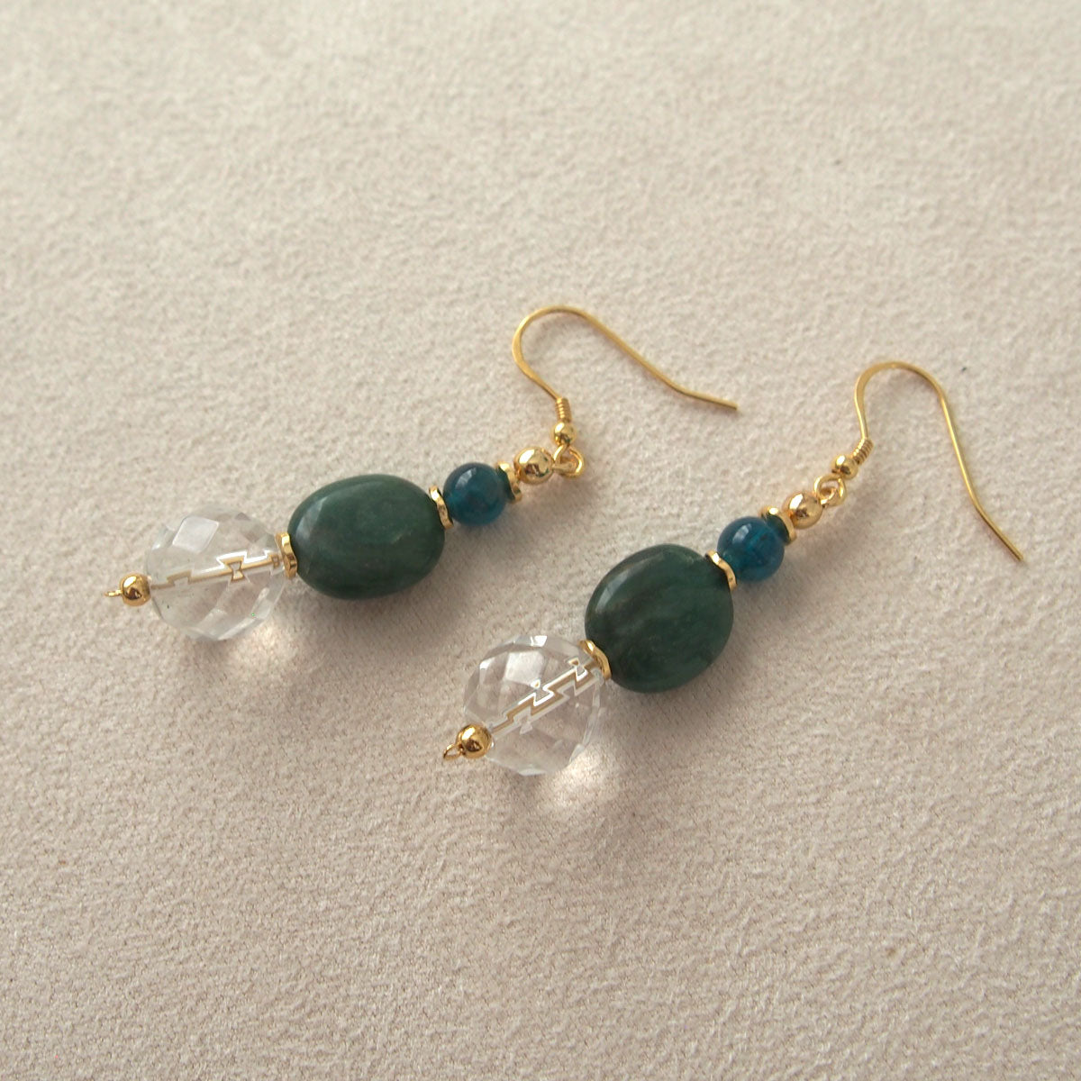 Rock crystal,  Jade(oval),  Apatite Earrings-Blue Spring