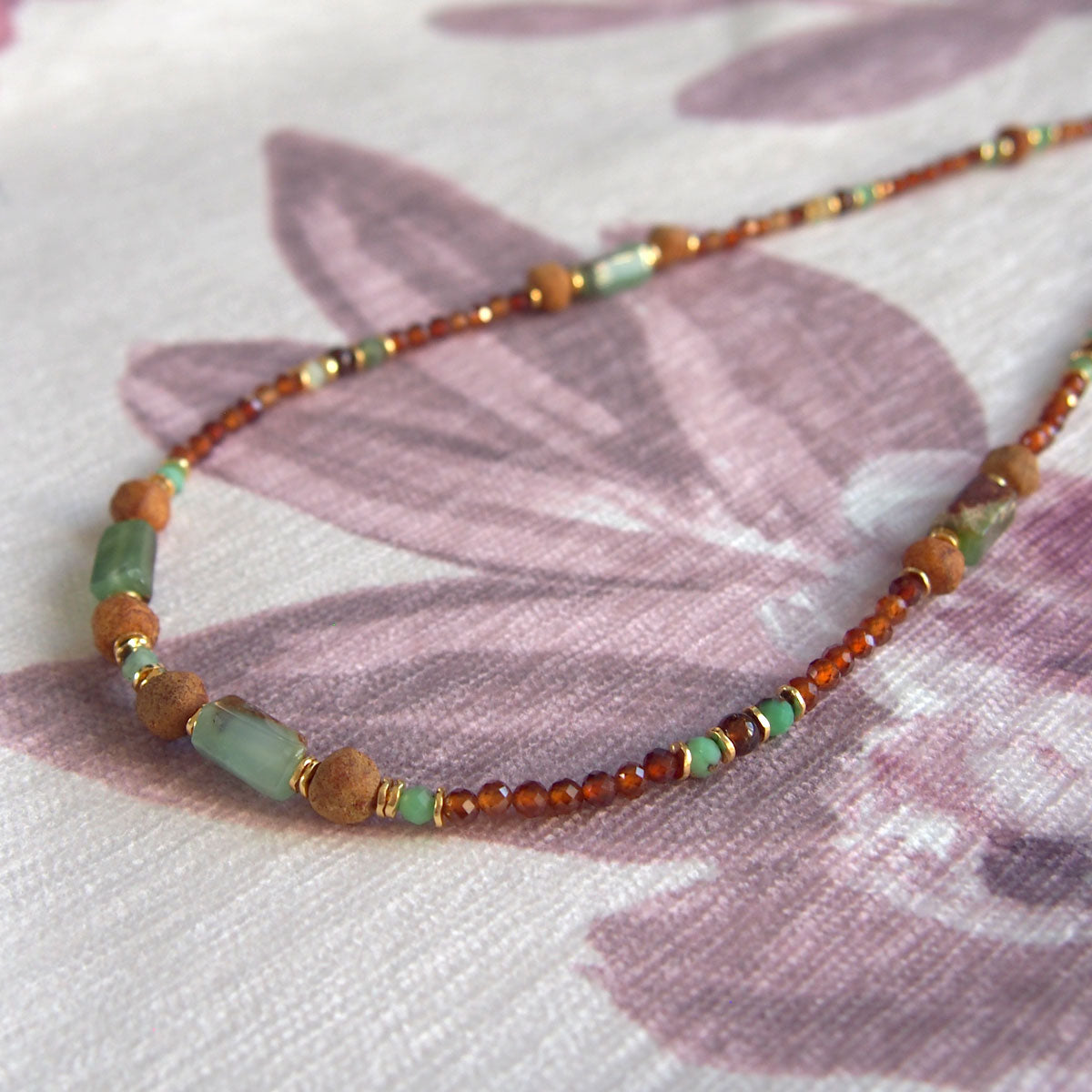 Common Opal(green), Amber(Raw crust), Chrysoprase, Garnet(orange) Necklace–Buds