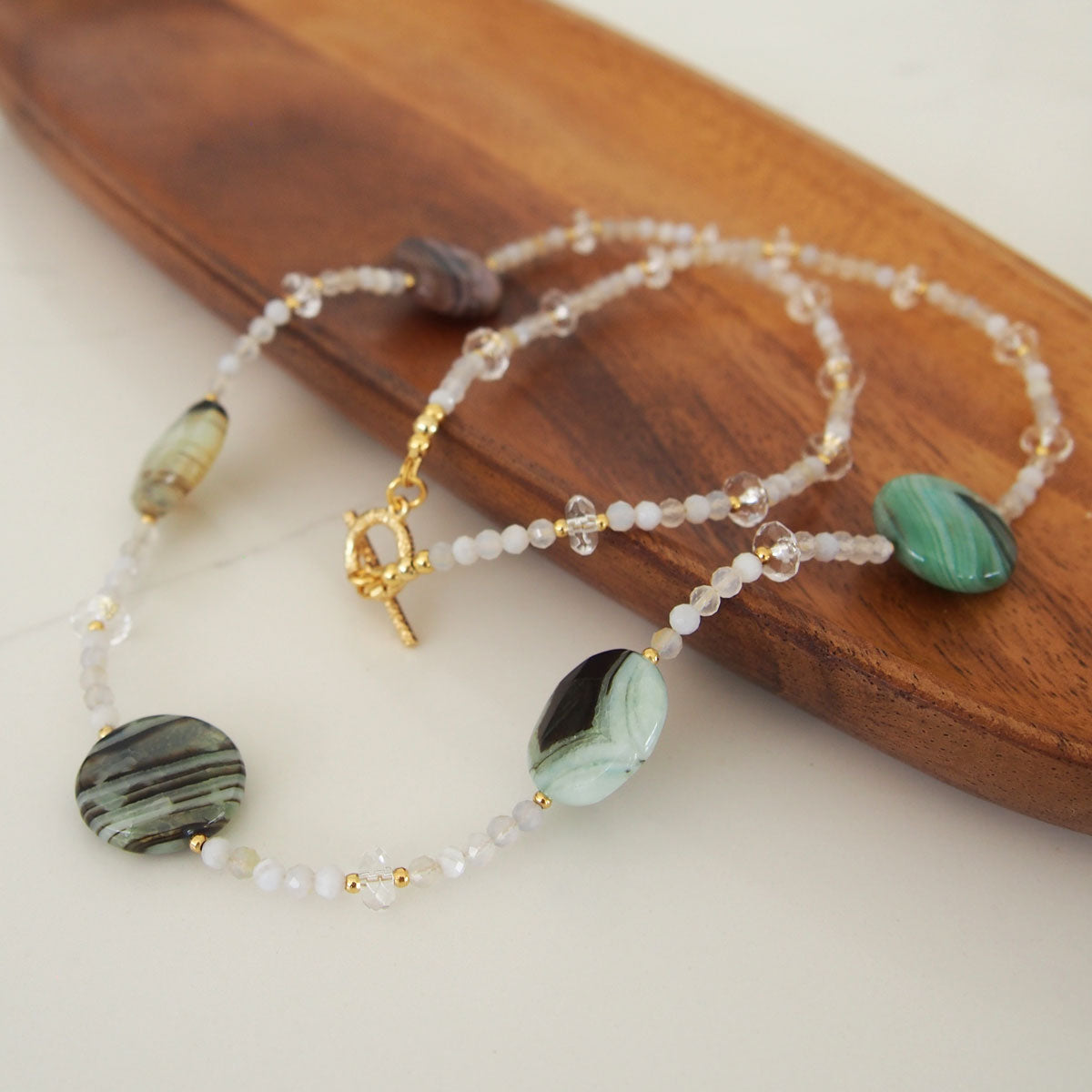 Agate, Rock Crystal Necklace-Light and shade