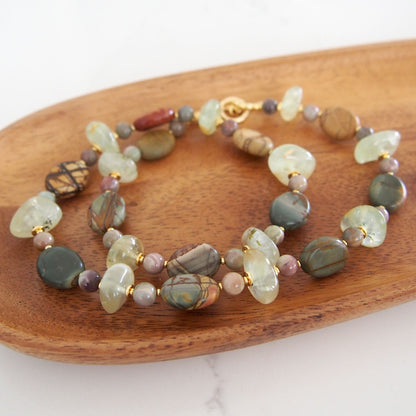 Prehnite, Picture Stone(oval), Alxa Agate Necklace- Vineyard