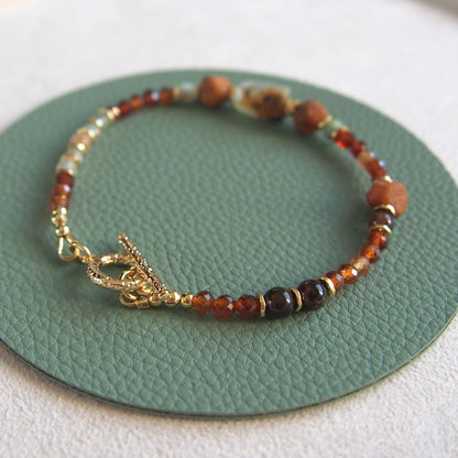 Common Opal(white), Amber(Raw crust), Chrysoprase, Garnet(orange) Bracelet–Buds