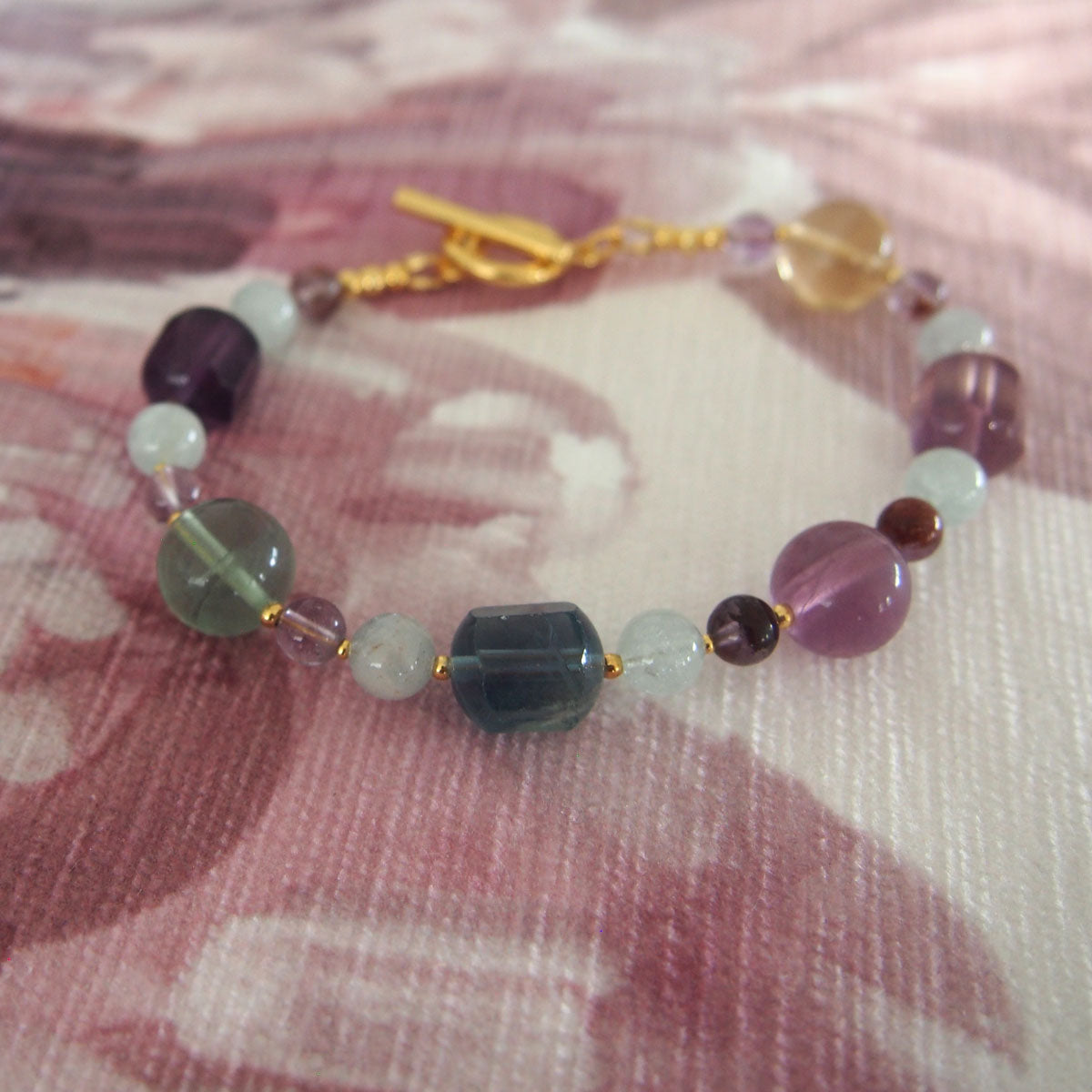 Fluorite, Beryl(light blue), Amethyst Bracelet- Dreamlike