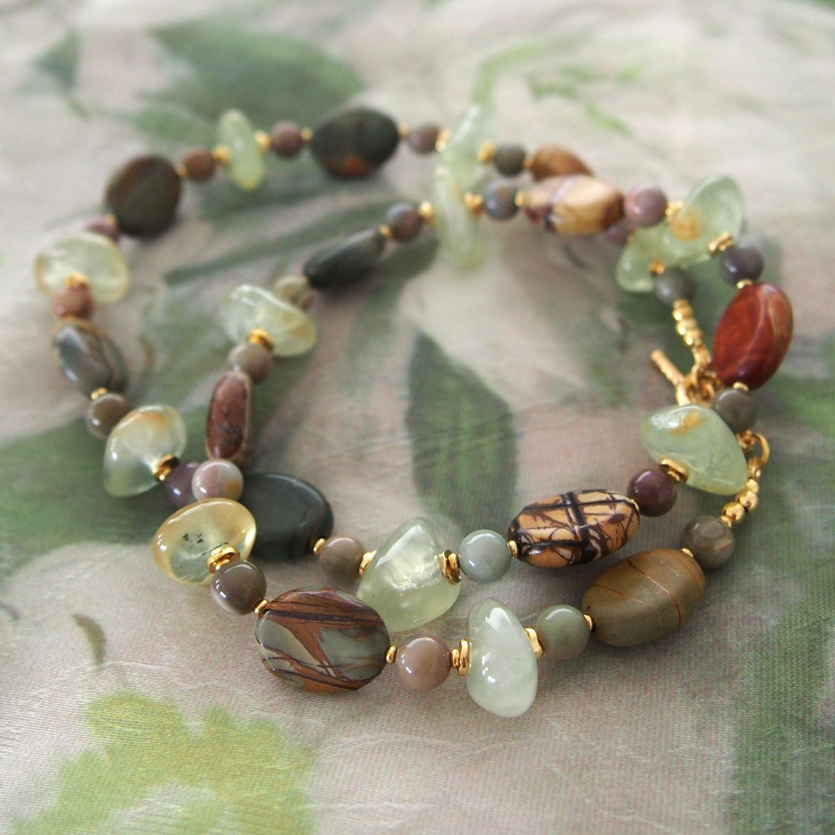 Prehnite, Picture Stone(oval), Alxa Agate Necklace- Vineyard