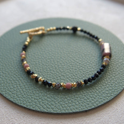 Rhodonite, Tourmaline(black), Opal(common), Rhodochrosite, Lolite Bracelet–Dangerous tenderness
