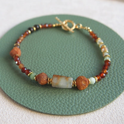 Common Opal(white), Amber(Raw crust), Chrysoprase, Garnet(orange) Bracelet–Buds