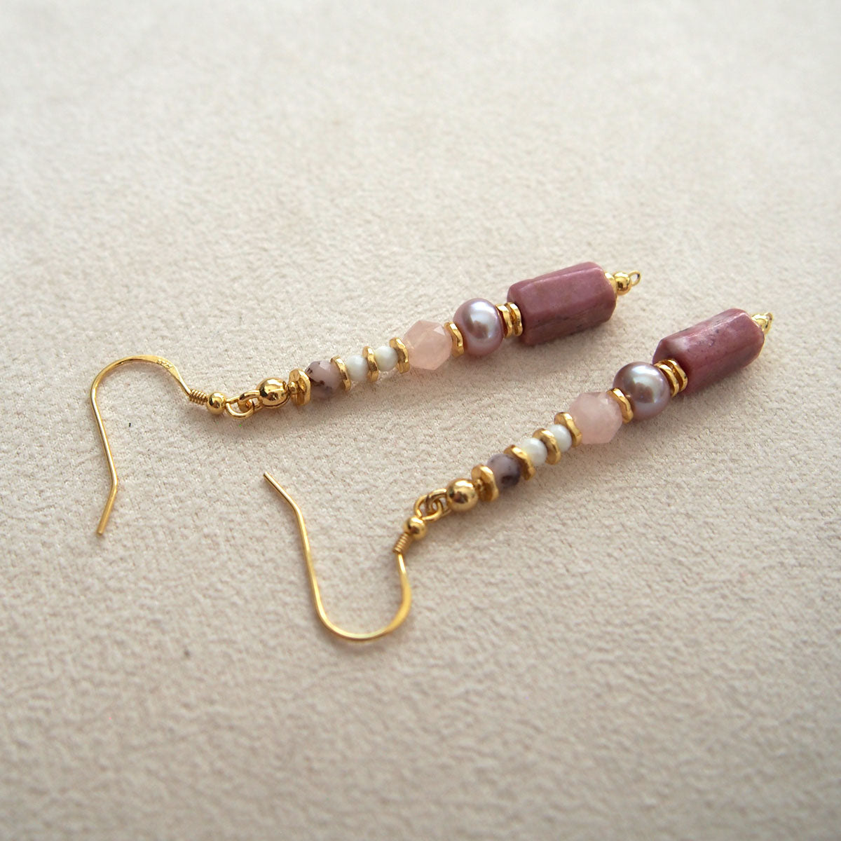 Rhodonite, Pearls, Morganite, Common Opal Earrings–Rosa multiflora