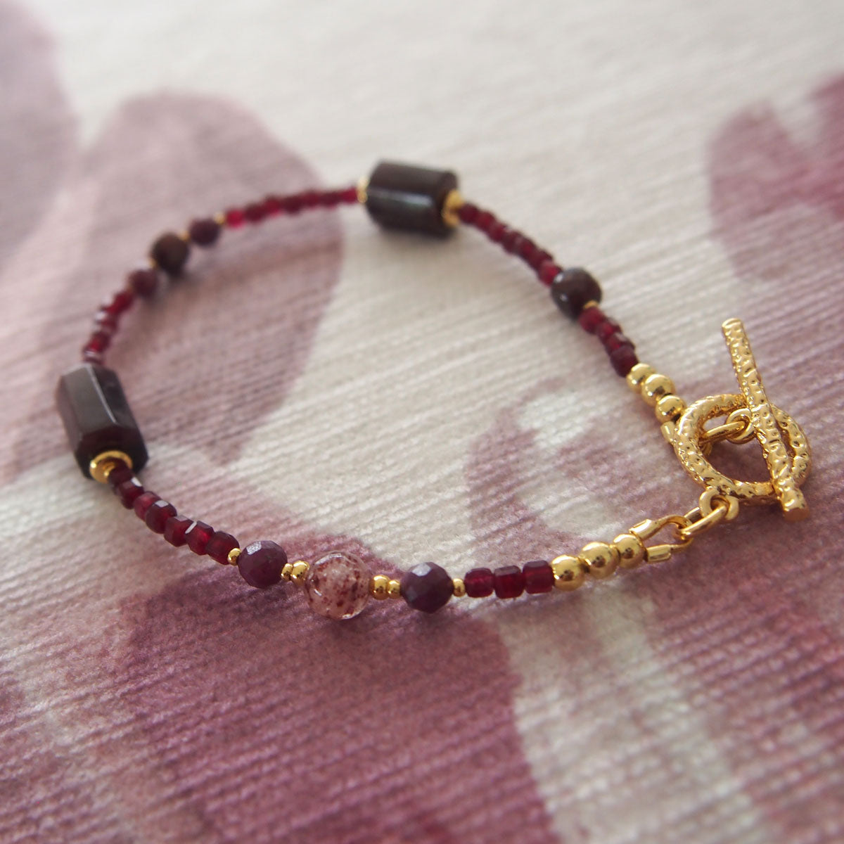 Garnet, Strawberry Quartz, Ruby(Opaque), Red Corundum(Synthetic) Bracelet- Love