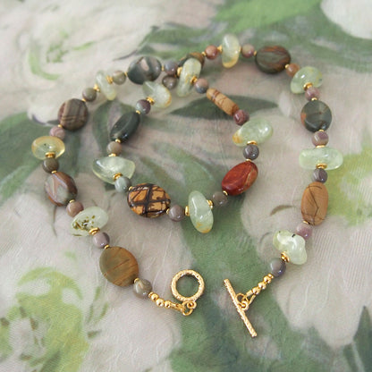 Prehnite, Picture Stone(oval), Alxa Agate Necklace- Vineyard