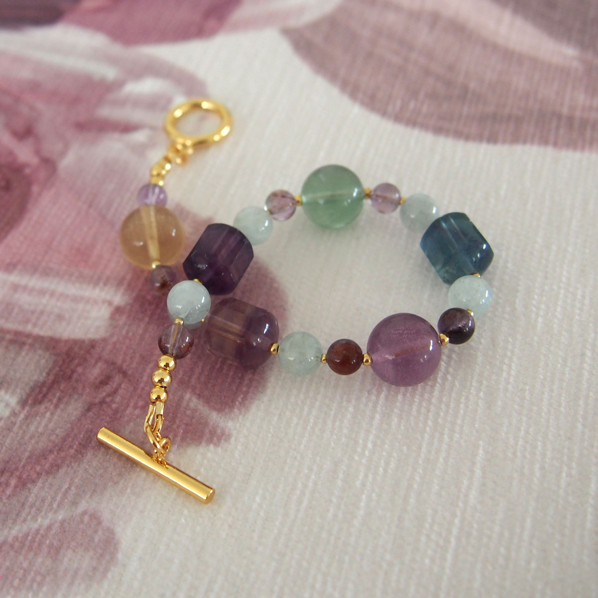 Fluorite, Beryl(light blue), Amethyst Bracelet- Dreamlike