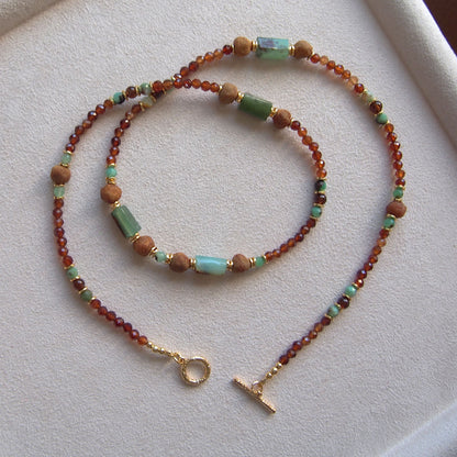 Common Opal(green), Amber(Raw crust), Chrysoprase, Garnet(orange) Necklace–Buds