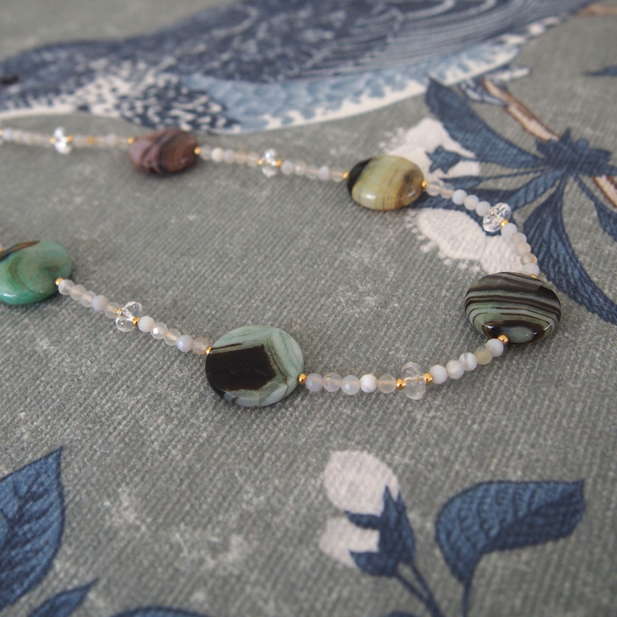 Agate, Rock Crystal Necklace-Light and shade