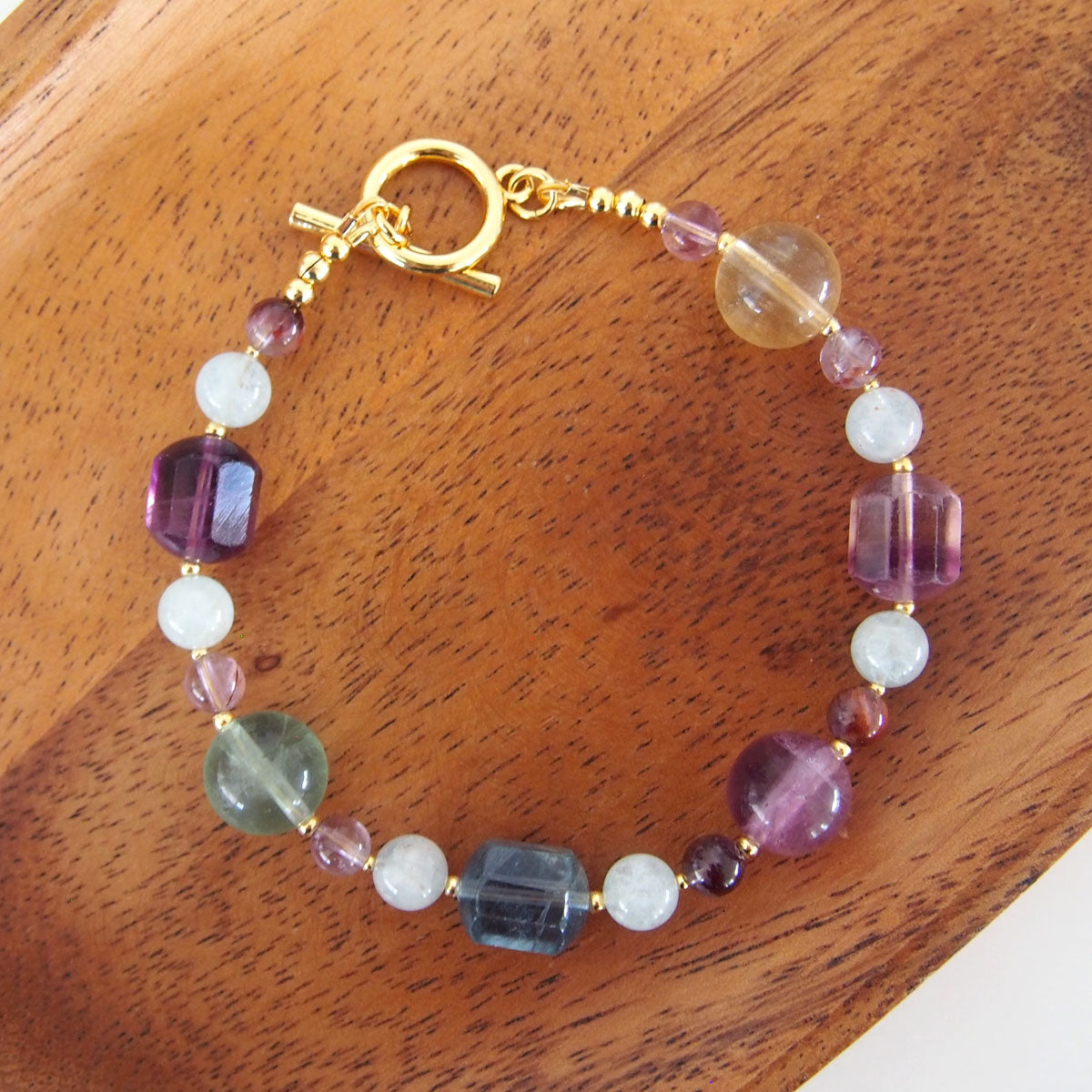 Fluorite, Beryl(light blue), Amethyst Bracelet- Dreamlike