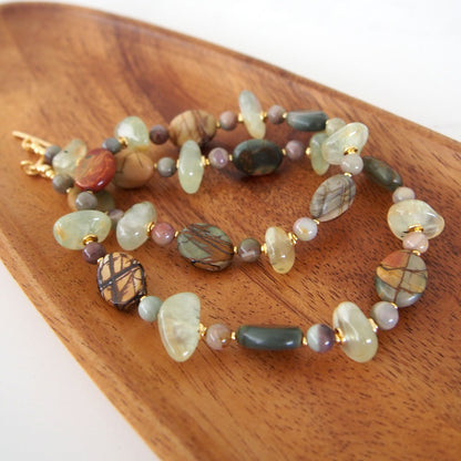Prehnite, Picture Stone(oval), Alxa Agate Necklace- Vineyard