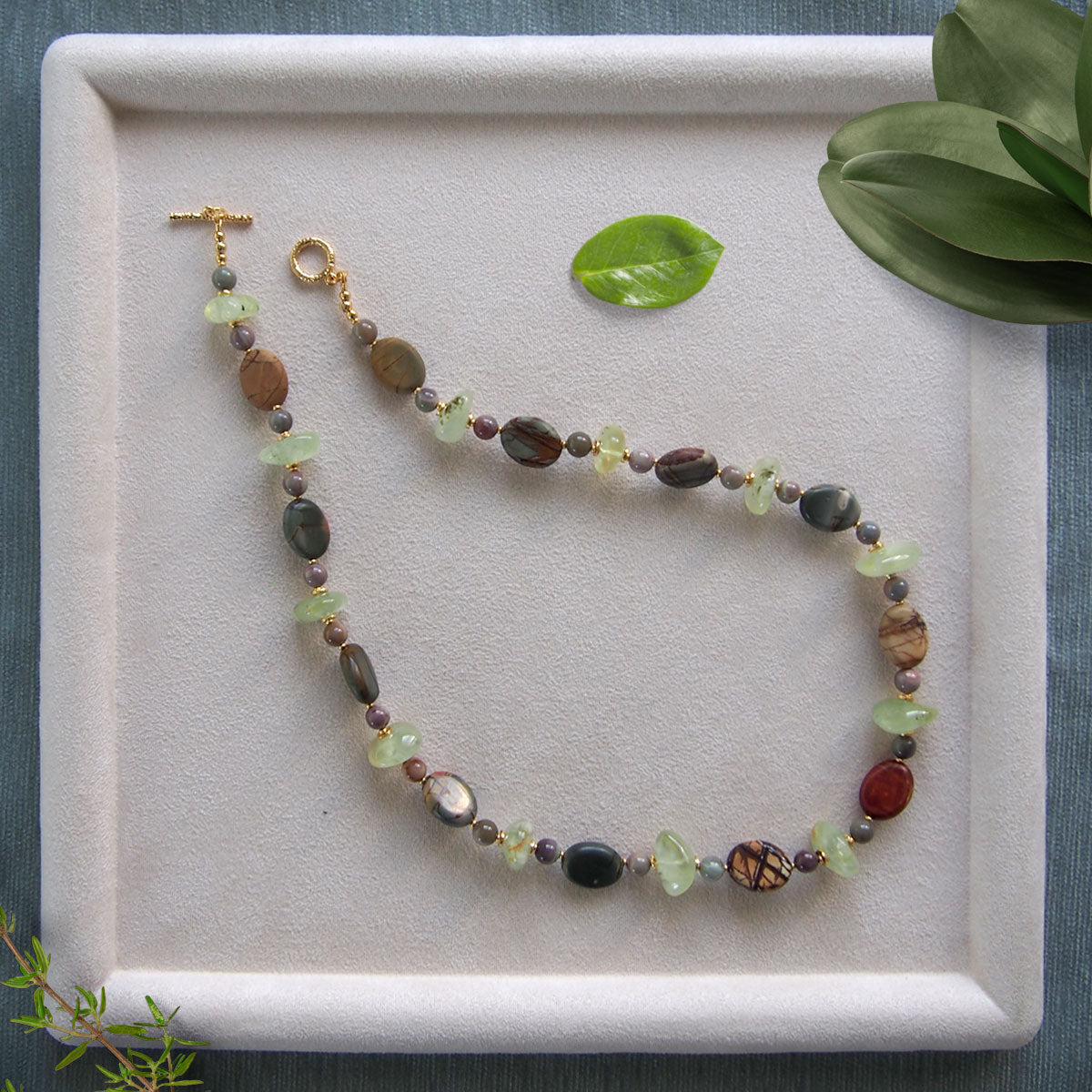 Prehnite, Picture Stone(oval), Alxa Agate Necklace- Vineyard